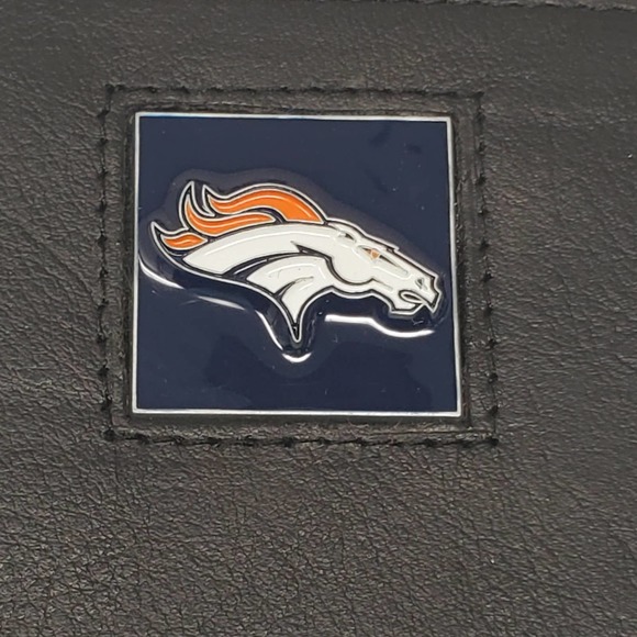 NFL Pewter Logo Leather Tri-fold Wallet - Denver Broncos MB6 - Picture 3 of 3
